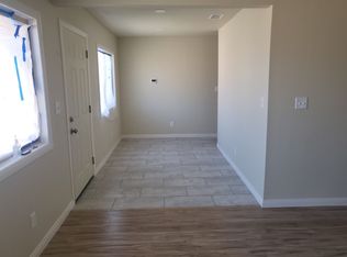 4810 1/2 Elizabeth St, Bell Gardens, CA 90201