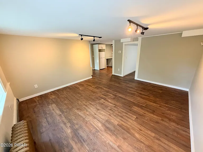 401 Wayne St — Photo 14