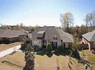 115 Post Oak Dr, Madisonville, LA 70447