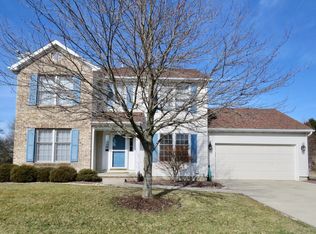 3316 Cumbria Dr, Bloomington, IL 61704