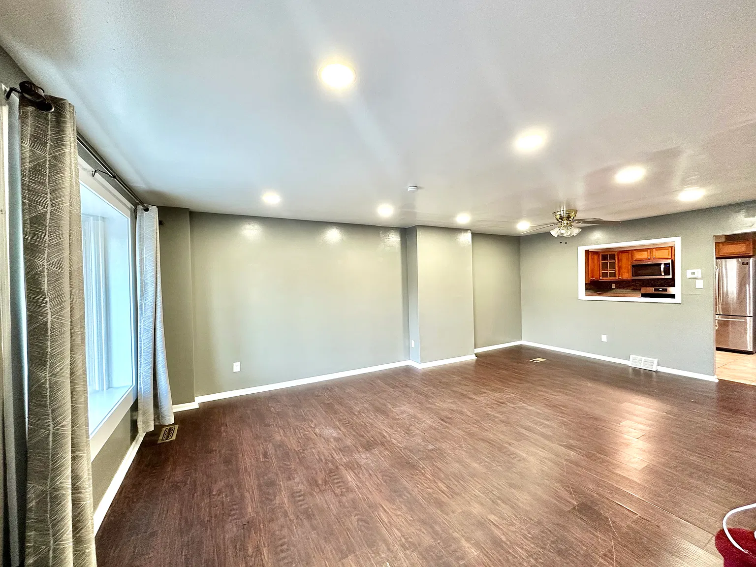 4 bed, 1260 sqft, $2,500 — Photo 3
