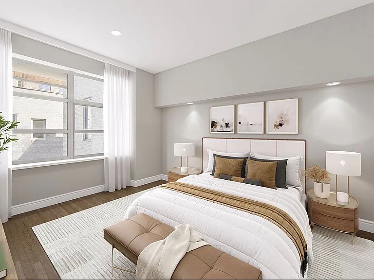 211 W 18th St #5 — Photo 2