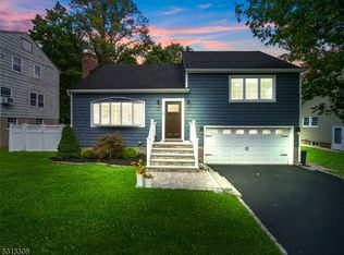 21 Belle Terre Rd, West Orange, NJ 07052