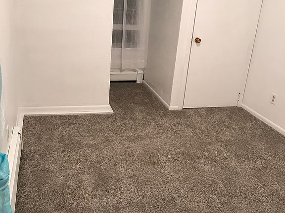 Upstairs bedroom 