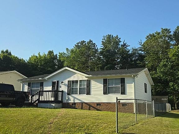 2nd image of 1604 Mossbrook Cir