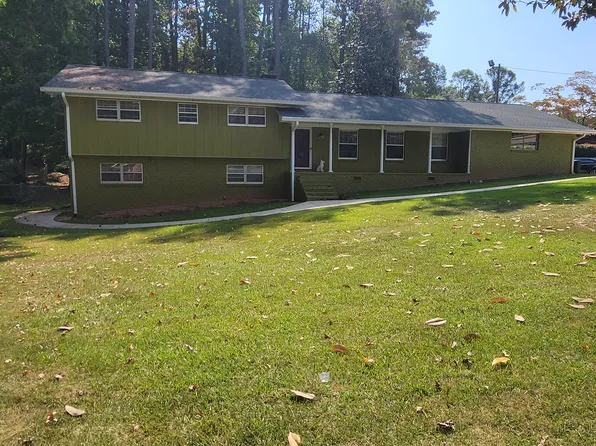 4242 Glenda Dr, College Park, GA 30337