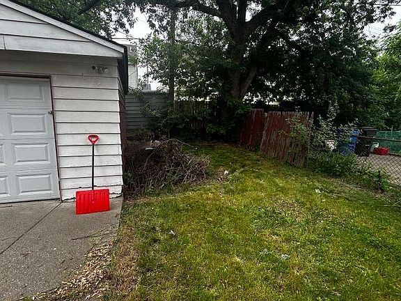 4th image of 1494 Clermont Rd
