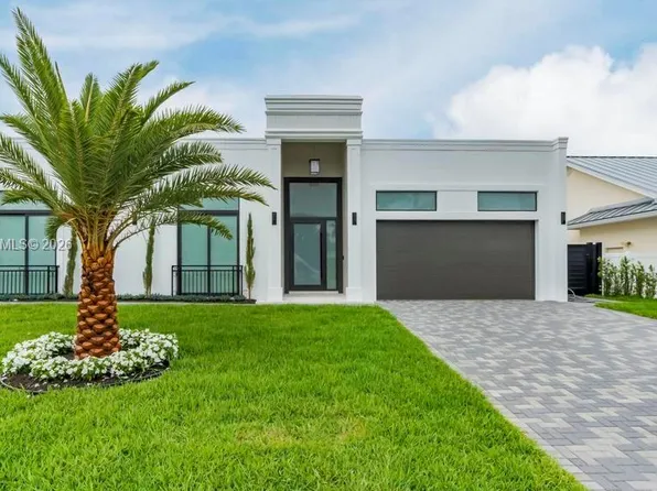 2755 NE 31st Ct, Lighthouse Point, FL 33064