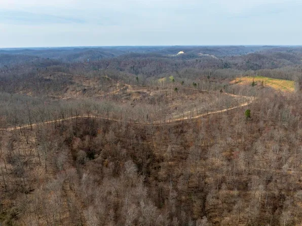 2076 W Us Highway 60, Grayson, KY 41143