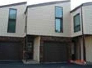 3057 Asbury Rd, Dubuque, IA 52001