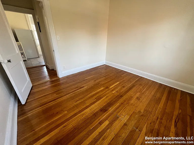 131-135 Washington St #28 — Photo 7