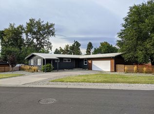 1835 E Meadowmoor Rd, Holladay, UT 84117