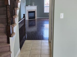 90 Marina Point Cres, Hamilton, ON L8E 0E4