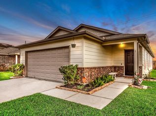 630 Enchanted Springs Dr, Rosenberg, TX 77471