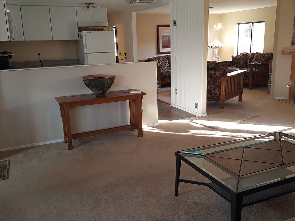 1st image of 316 N Stardust Ln