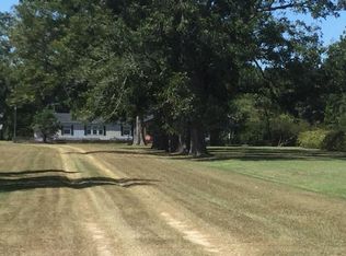 3996 Old Screven Rd, Jesup, GA 31545