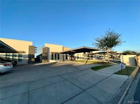 619 Cathedral Hl, Edinburg, TX