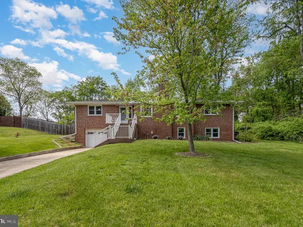 3390 Poplar Dr, Ellicott City, MD 21043