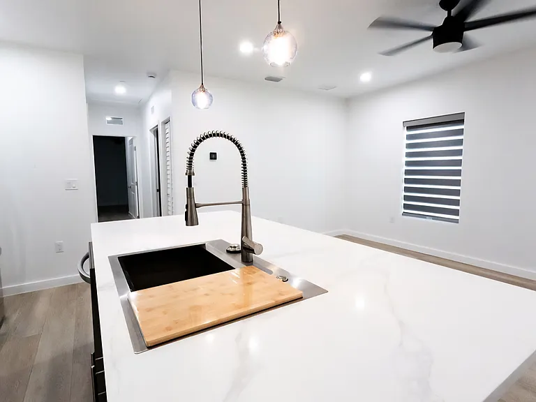 527 N Garden Ave #3 — Photo 15