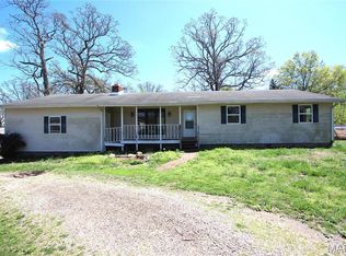 1730 W Liberty St, Farmington, MO 63640