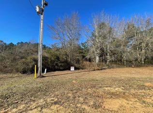 Out Of Way Rd, Monroeville, AL 36460