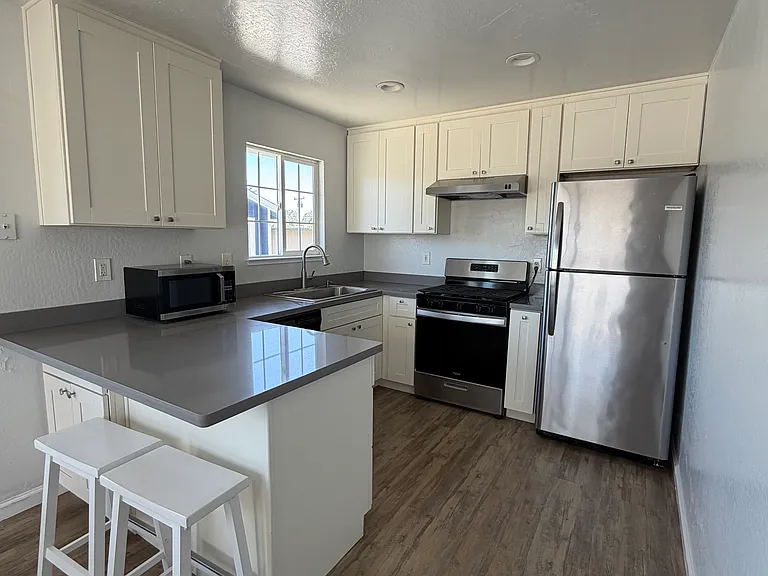 the following 5 photos are of the kitchen