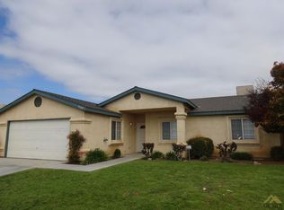 5602 Plute Pass St, Bakersfield, CA 93307