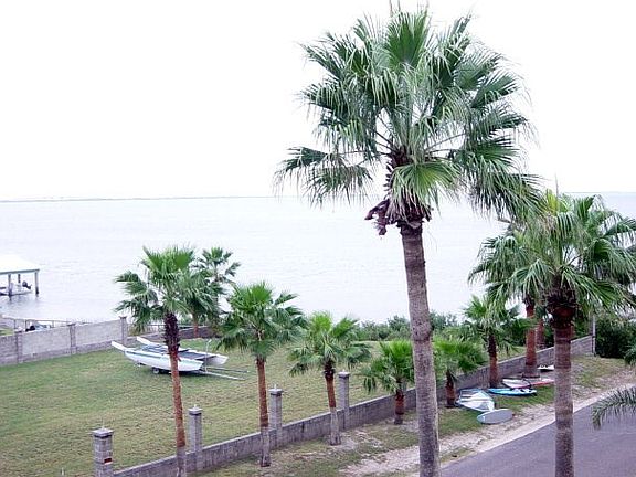 3rd image of 220 W Cora Lee Dr #309