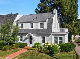 35134 Ash St, Wayne, MI 48184