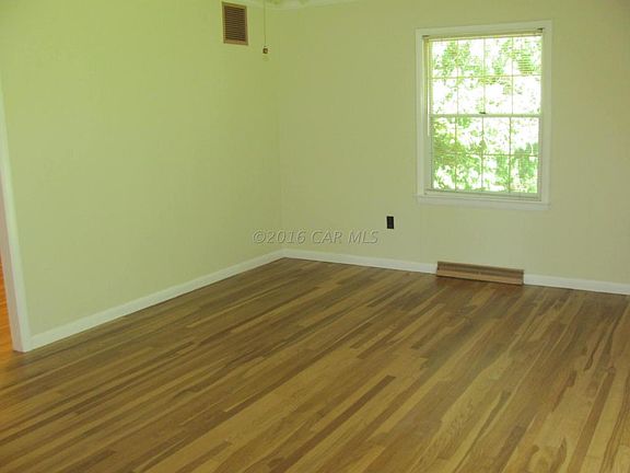 5th image of 1536 Woodridge Dr