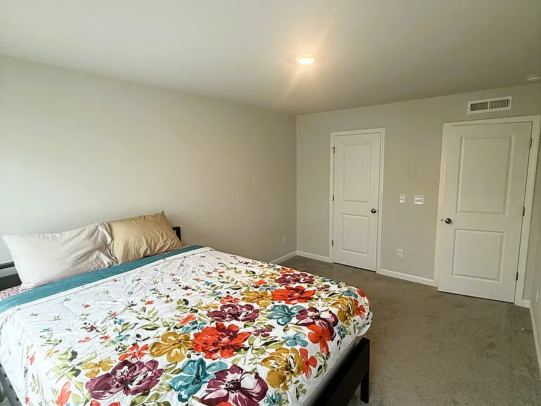 1115 Aberleigh Ln — Photo 12