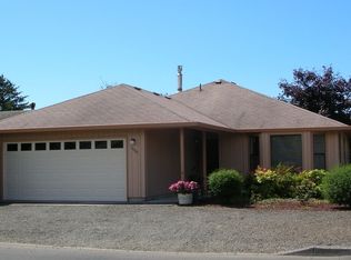1680 S Edgewood St, Seaside, OR 97138