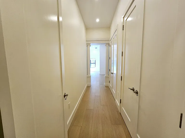 360 Jefferson Ave #Penthouse 1 — Photo 10