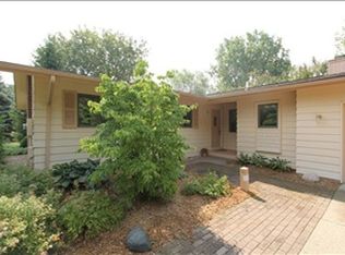 8028 Silverwick Ct NE, Rockford, MI 49341