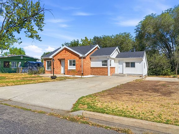 2nd image of 480 Highland Dr