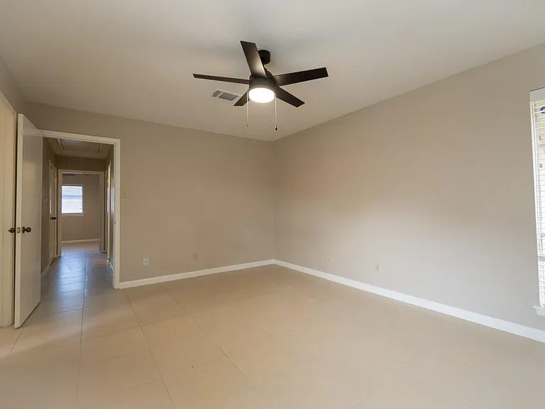 7310 Westbranch Dr — Photo 28