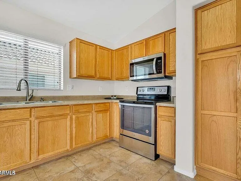 24039 N Mojave Ln — Photo 14
