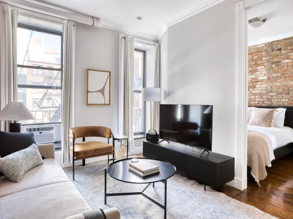 202 E 13th St, New York, NY