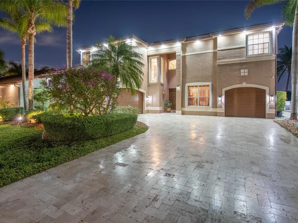5017 SW 195th Terrace, Miramar, FL 33029