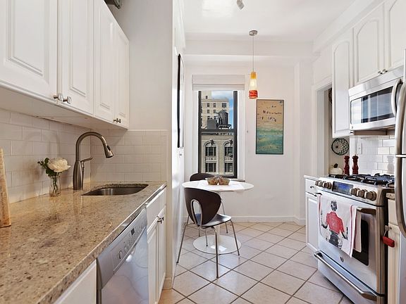 2nd image of 215 W 92nd St APT 13C