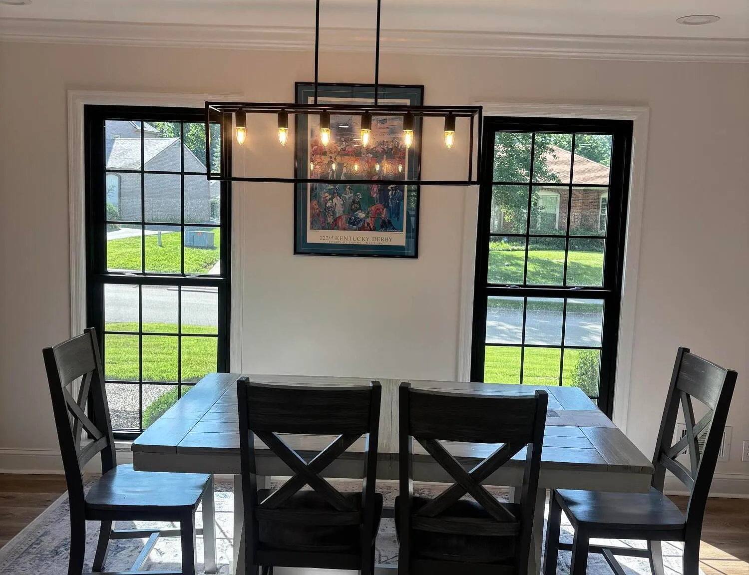 3 bed, 2.0 bath, 2770 sqft, $3,750 — Photo 3