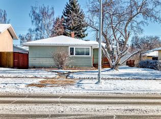 8222 S Fairmount Dr SE, Calgary, AB T2H 0Y3