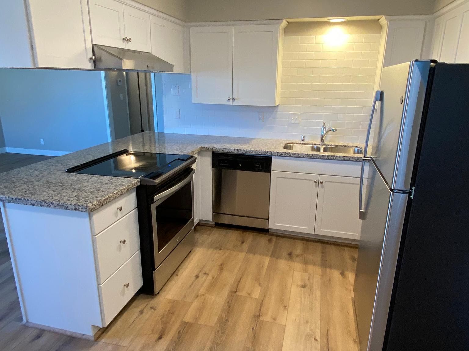 6206 Stockdale Hwy APT 3, Bakersfield, CA 93309 Zillow