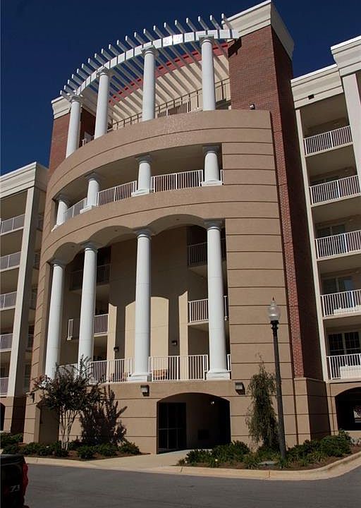 1st image of 1155 12th St Unit 401