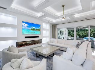 12063 Azalea Way, Naples, FL 34120