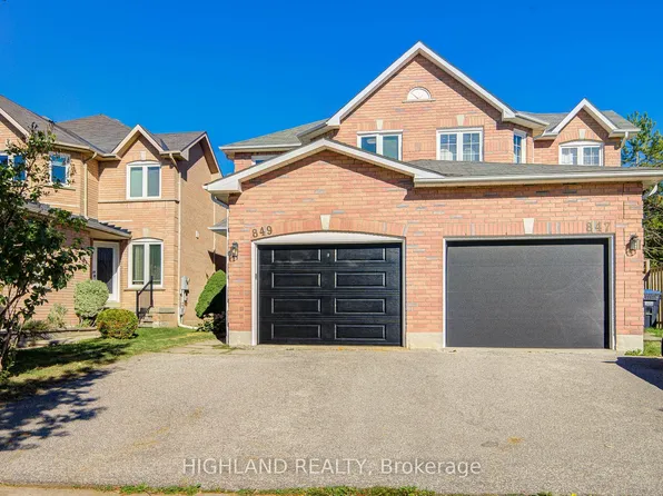 849 Scollard Ct, Mississauga, ON L5V 1N1