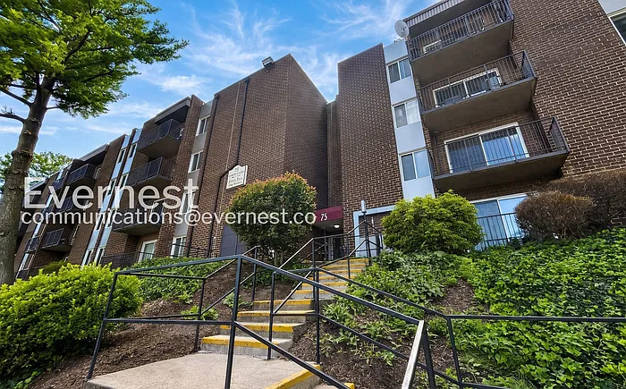 75 S Reynolds St #116 — Photo 7