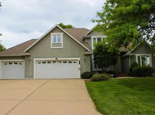 1412 NE Piedmont Dr, Lees Summit, MO 64064