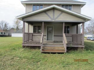 133 N 5th St, Muscoda, WI 53573