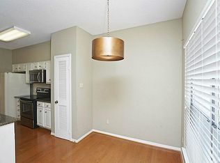 5930 Woodway Place Ct, Houston, TX 77057